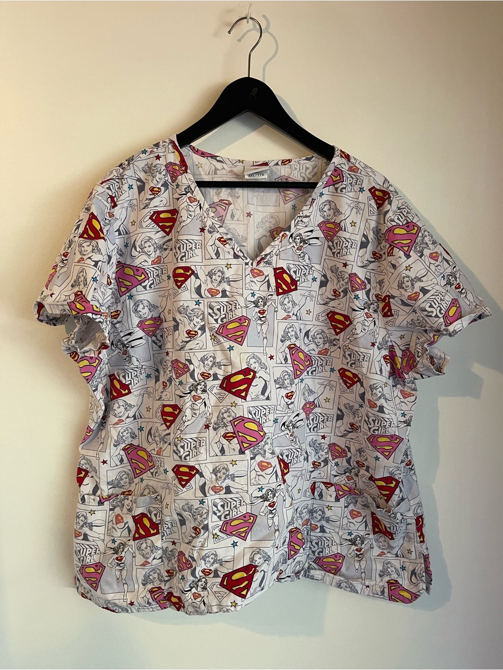 DC Comics Supergirl Comic Book Print V-Neck Medical Scrub Top XXL